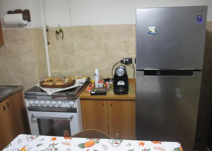 לינה וארוחת בוקר Mariarosa - מודנה